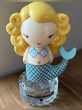 HARAJUKU LOVERS -  Mermaid Figurine w/ Aqua Tail - 2 ml/30 ml COLLECBLE